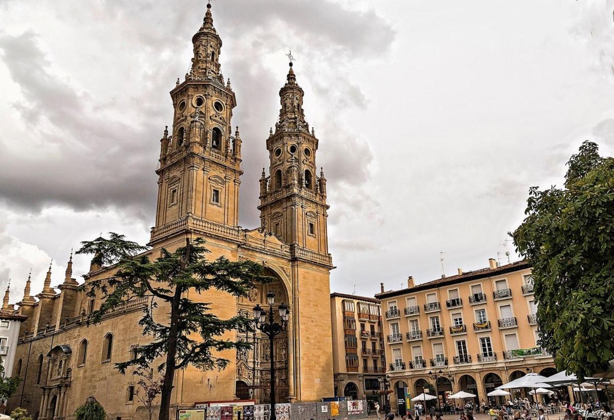 Murallas De Revelin & Laurel -Casco Antiguo- Logroño Buitenkant foto